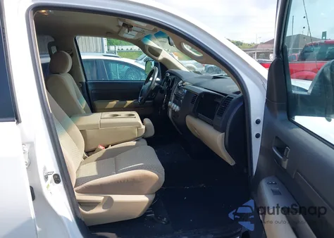 2012 Toyota Tundra Grade 4.6L V8 из США, поврежденный, VIN 5TFUM5F16CX032465